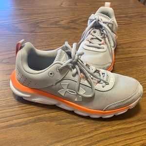 Under Armour Gray and coral color athletic shoes size 7.5